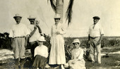 Group portrait of Koreshans.
