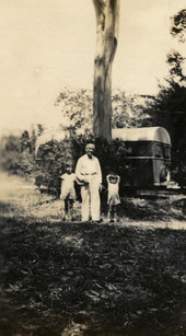 Portrait of Koreshan Henry Silverfriend with Raymond + Alice Bessemer.