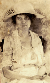 Portrait of Koreshan Hattie L. Englert.