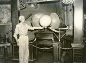 Postcard showing Lou H. Staton lecturing on the Koreshan hollow earth theory at Art Hall in Estero, Florida.