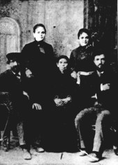 Jerome H. Weinkle family in Russia, 1885