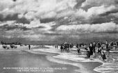 Motor speedway and bathing at Daytona Beach - Florida