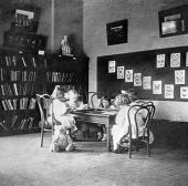 Children reading in the Jacksonville Public Library.