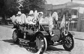 Car in parade - Kissimmee, Florida