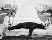 Finley McMillan with bear that he killed