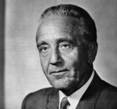 Portrait of Dr. Kurt H. Debus