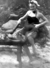 Underwater Thanksgiving dinner - Rainbow Springs, Florida.