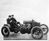 Victor Hémery and friend in a Darracq Hemi-Head V-8.