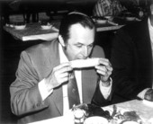 Agricultural Commissioner Doyle Conner dining at the John Causey dinner.