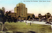 Golf putting, the Flamingo - Miami Beach, Florida