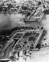 Drawing for proposed tunnel for Las Olas Boulevard under the canal