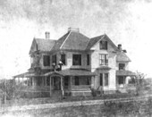 Front of large home in Clermont