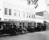 Street scene : Gainesville, Florida.
