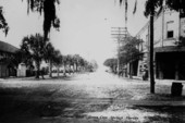 Walnut Street : Green Cove Springs, Florida.