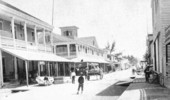 Duval Street : Key West, Florida.