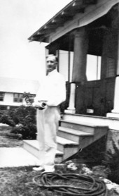 Outdoor portrait of Frank Bryant Stoneman