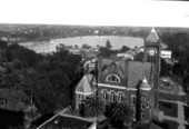 View of courthouse and Lake Eola : Orlando, Florida.