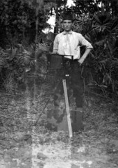 Unidentified photographer in Florida.