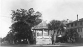 Graystone Hotel and band stand in Kissimmee - Kissimmee, Florida .