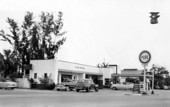 View of the Pure Oil Co. gas station on US 1 at Avenue C in Fort Pierce, Florida.