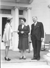 Florida Governor Frederick Preston Cone and his wife on the Mansion steps.