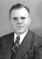 Portrait of Democrat legislator Perry Earl Murray.