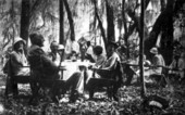 Picnic lunch break during hunt at Welaunee Plantation - Leon County, Florida