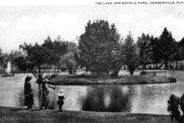 View of the lake in Springfield Park - Jacksonville, Florida