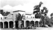 Howey's Lakeside Service station - Howey-in-the-Hills, Florida