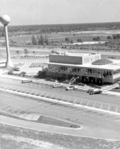 Exterior view of "Service Plaza #2," one of seven rest areas along the Sunshine State Parkway (Florida Turnpike) - West Palm Beach Region, Florida.