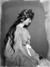 Portrait of an unidentified woman - Jacksonville, Florida.