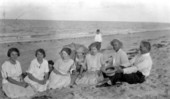 Pitchford school outing on the beach - Jupiter, Florida