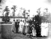Pearsall family at Christmas time - Melrose, Florida