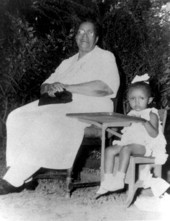 Mrs. Lillie James and her granddaughter Hunter.