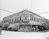 Looking at the northwest corner of Miami Avenue and 1st Street - Miami, Florida.