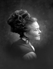 Portrait of author Eleanor Ketchum - Tallahassee, Florida.