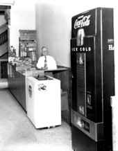 Florida Council for the Blind court house newsstand