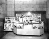 Florida Council for the Blind court house newsstand.