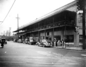 Davis Street commercial building in Jacksonville.