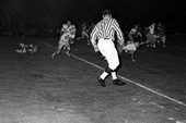 FSU #28 T.K. Wetherell running with the football during game in Tallahassee against the University of Houston.