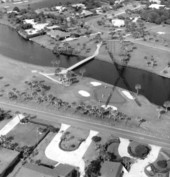 Aerial view of a golf course - Jacksonville, Florida .