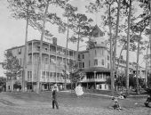 Ormond Hotel at Ormond Beach.